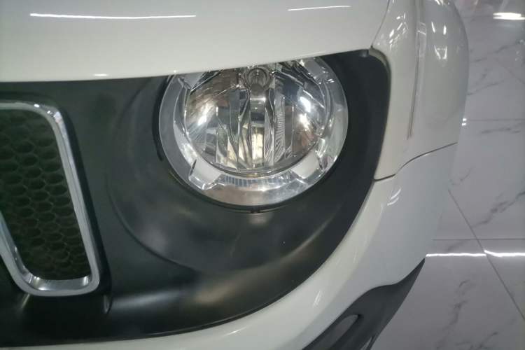 Used  Renegade 2018 Connected Large Screen Version 180T Automatic Jingneng Version
