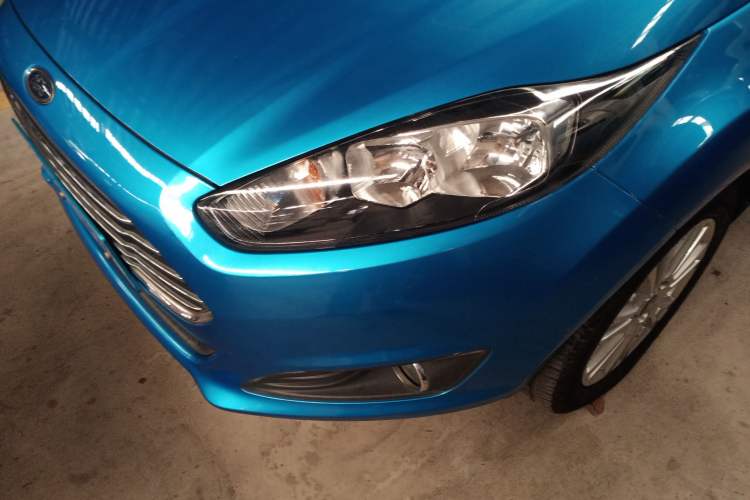Used Ford Fiesta 2013 Hatchback 1.5L Automatic Fashion Edition