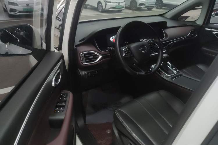 Used GAC Trumpchi M6 2021 PRO 270T DCT Luxury Edition
