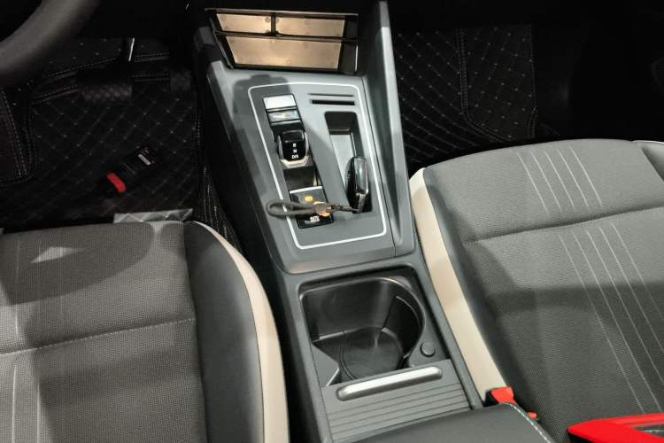 Used Volkswagen Golf 2023 280TSI DSG Pro 20th Anniversary Edition
