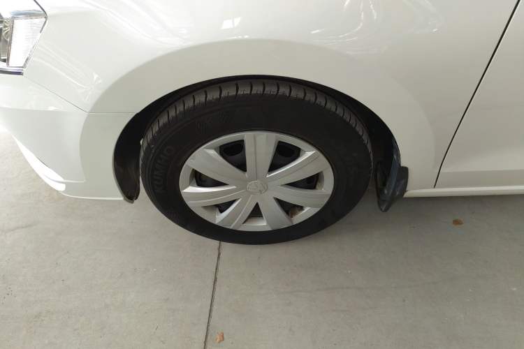 Used Volkswagen Jetta 2017 1.4L Manual Fashion Edition