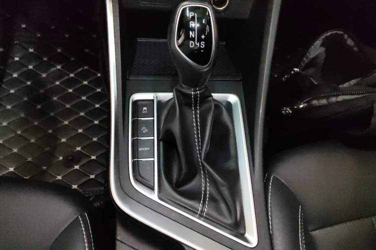 Used Geely Auto Vision X3 2019 Upgraded Model 1.5L CVT Prestige Version
