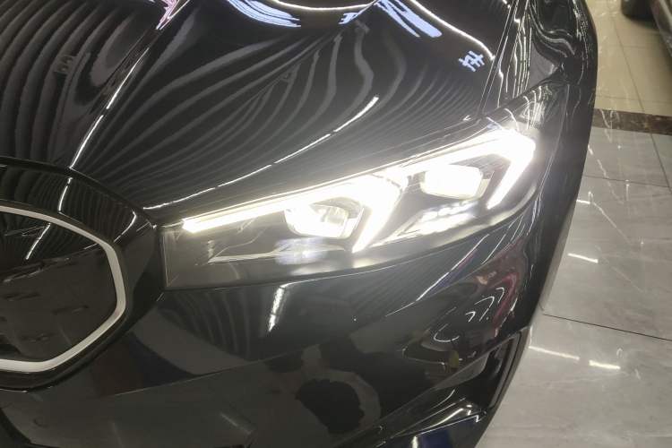 Used BMW i3 2024 eDrive 40 L Midnight Edition
