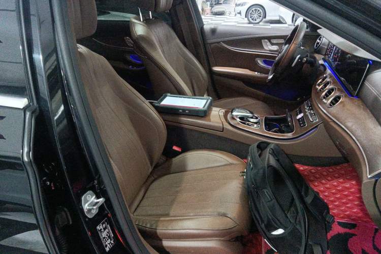 Used Mercedes-Benz E-Class 2018 Facelift E 300 L Luxury Edition