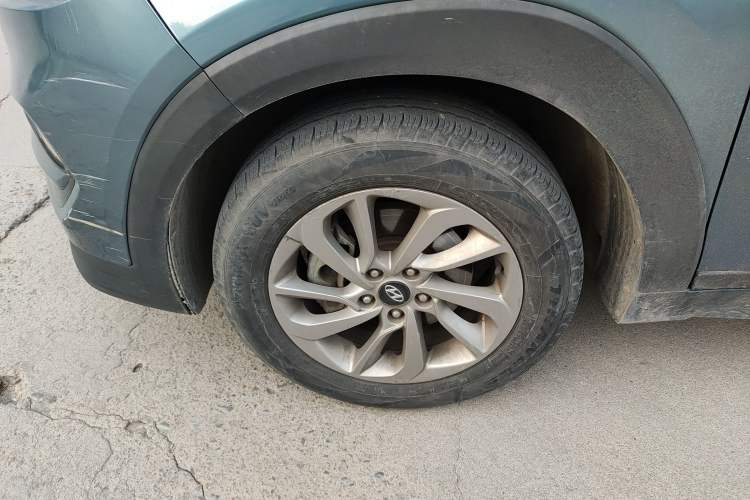 Used Hyundai Tucson 2015 1.6T Dual-Clutch Two-Wheel-Drive Smart Model