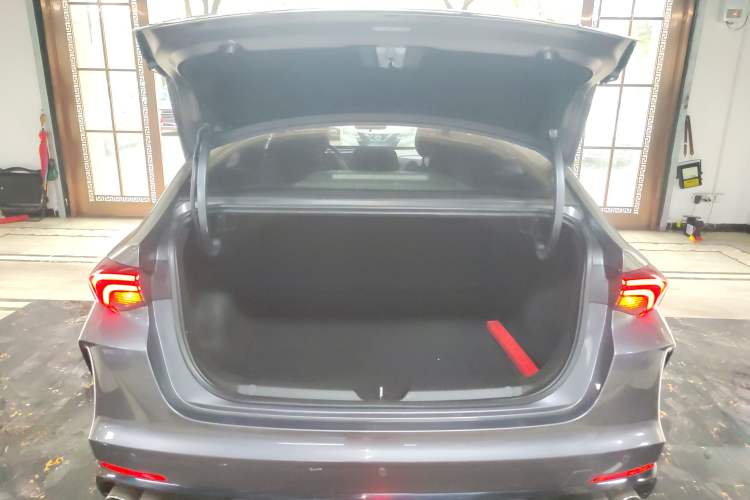 Used GAC Trumpchi EMPOW 2021 270T DCT J15 Version
