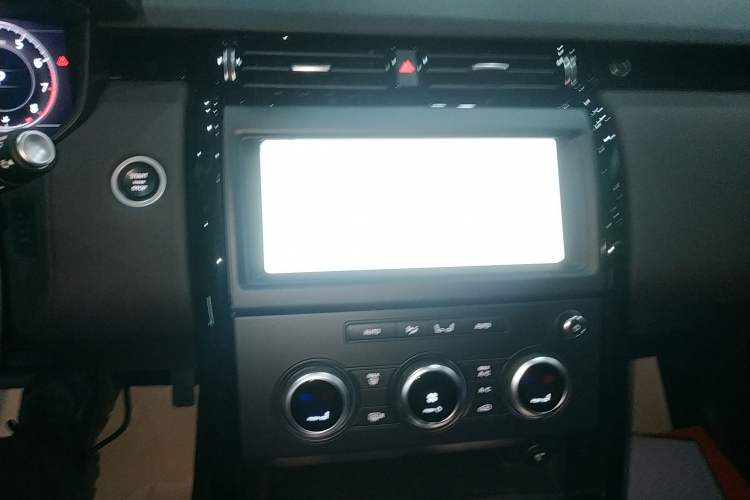 Used Land Rover Discovery 2020 3.0 SC V6 SE
