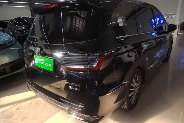 Used Honda Elysion 2022 2.0L eHEV Luxury Edition