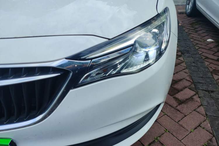 Used Buick GT 2018 15T Manual Elite Version China V Standard
