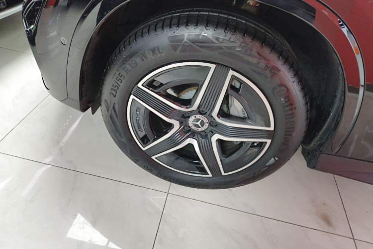 Used Mercedes-Benz GLC Coupe 2025-Year Restyled GLC 260 4MATIC Coupe SUV
