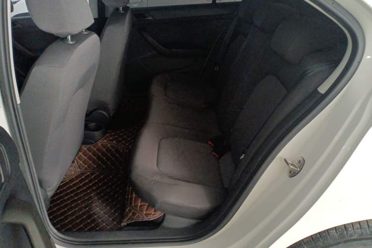 Used Volkswagen Santana 2019 1.5L Manual Fashion Edition China VI Standard
