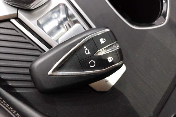 Used Changan UNI-K 2021 2.0T Luxury Version
