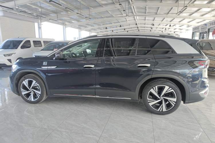 Used Volkswagen ID.6 CROZZ 2022 Long-Range PRO Edition
