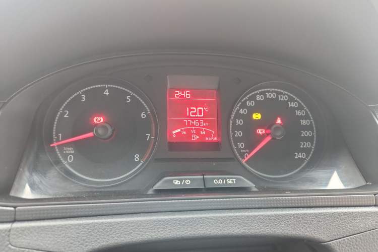 Used Volkswagen Santana 2016 1.4L Manual Fashion Edition
