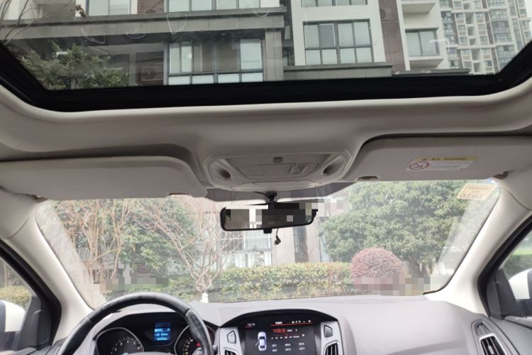 Used Ford Focus 2015 Sedan EcoBoost 125 Automatic Supreme Style Edition
