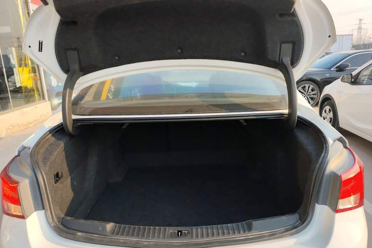 Used Buick Verano 2019 Hatchback 15S Automatic Leading Model