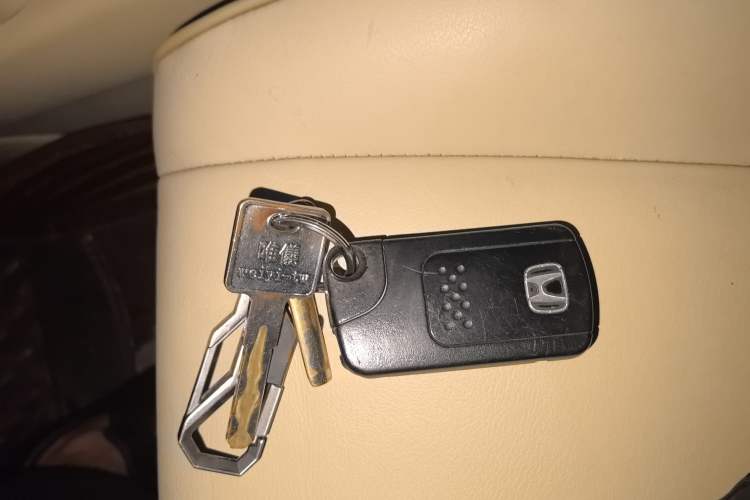 Used Honda Crosstour 2012 2.4L Luxury Edition
