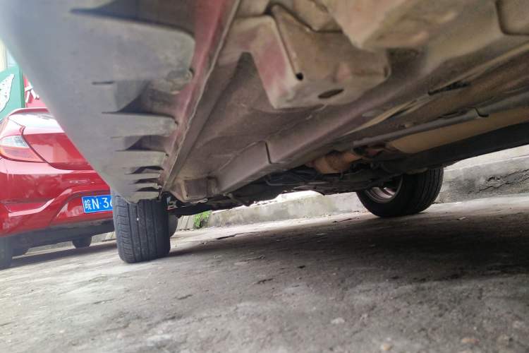 Used Haval H1 2017 Red-Label 1.5L AMT Comfort Model
