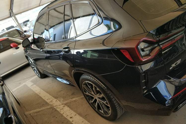 Used BMW X3 2022 Second Facelift xDrive30i Leading Edition M Night Sky Package
