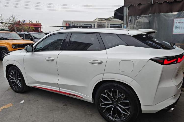 Used Oshan Z6 2022 Blue Whale 1.5T DCT Smart Edition
