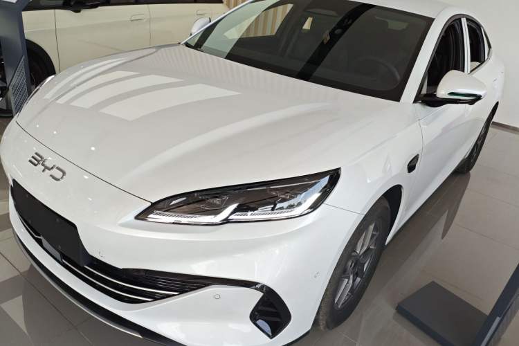 Used BYD Seal 06 New Energy 2025 DM-i Smart Drive 80KM Luxury Model