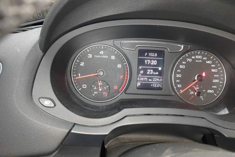 Used Audi Q3 2016 30 TFSI Fashion Model
