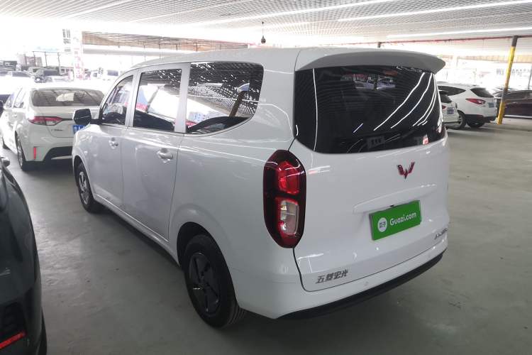 Used Wuling Hongguang New Energy 2025 Extended-Range Hybrid 50KM Comfort Version
