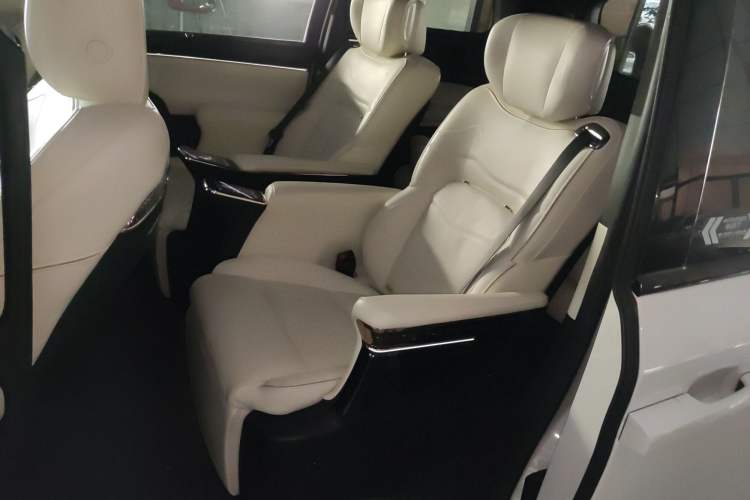 Used GAC Trumpchi M8 2023 Zongshi Series Dual-Motor YuZun Edition
