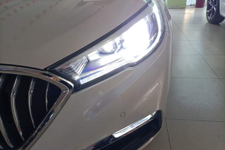 Used Hongqi H5 2020 1.8T Automatic Smart Connect Flagship Edition
