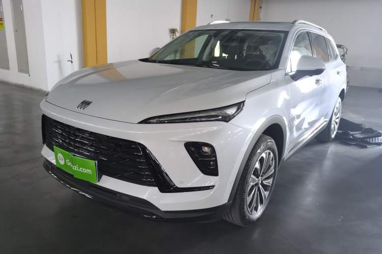 Used Buick Envision 2025 Encore Plus 28T Two-Wheel-Drive Platinum Edition