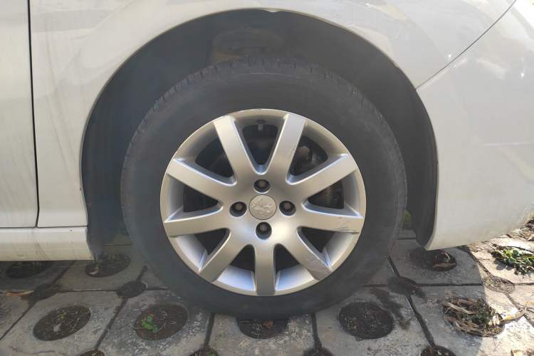 Used Peugeot 308 2014 Enjoy Edition Classic 1.6L Automatic Premium Model