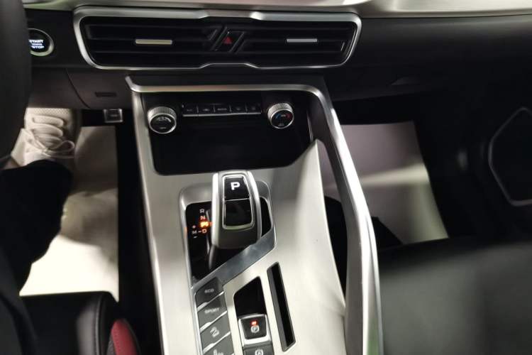 Used Geely Auto Coolray 2020 PRO 260T DCT Knight
