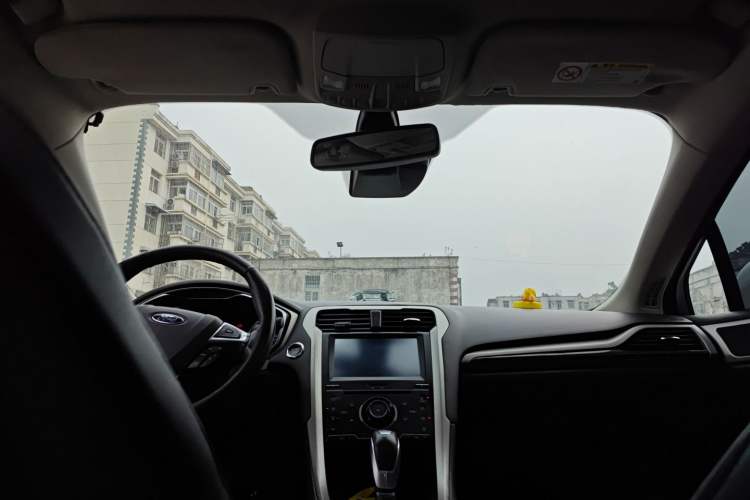 Used Ford Mondeo 2013 2.0L GTDi 200 Fashion Edition
