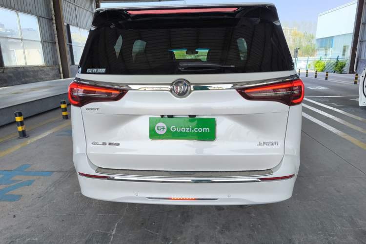 Used Buick GL8 2021 ES Land Cruiser 653T Luxury Edition
