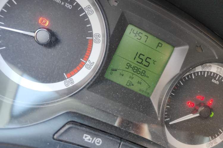 Used Skoda Fabia 2016 1.4L Automatic Car Enjoy Edition