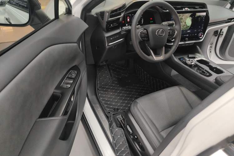 Used Lexus RZ 2023 450e All-Wheel Drive Luxury Edition
