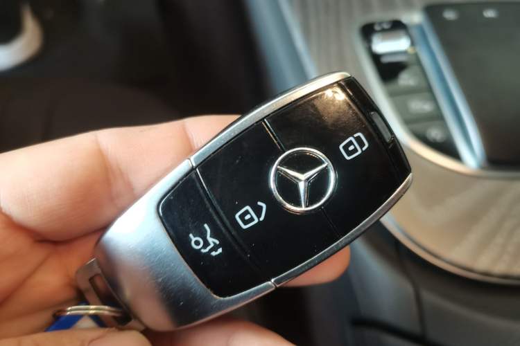 Used Mercedes-Benz CLS 2018 CLS 300 Luxury Model