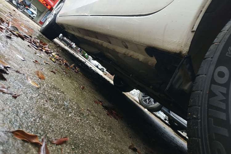 Used Toyota YARiS L 2017 1.5E CVT Dynamic Edition
