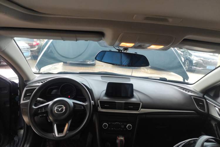 Used Mazda Mazda 3 Axela 2017 Sedan 1.5L Automatic Luxury Model Emission Standard China V