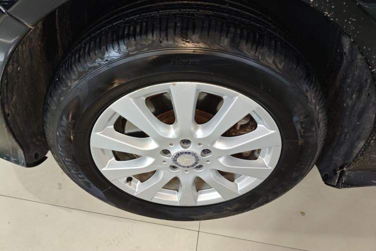 Used Mercedes-Benz R-Class 2014 R 320 4MATIC Business Model