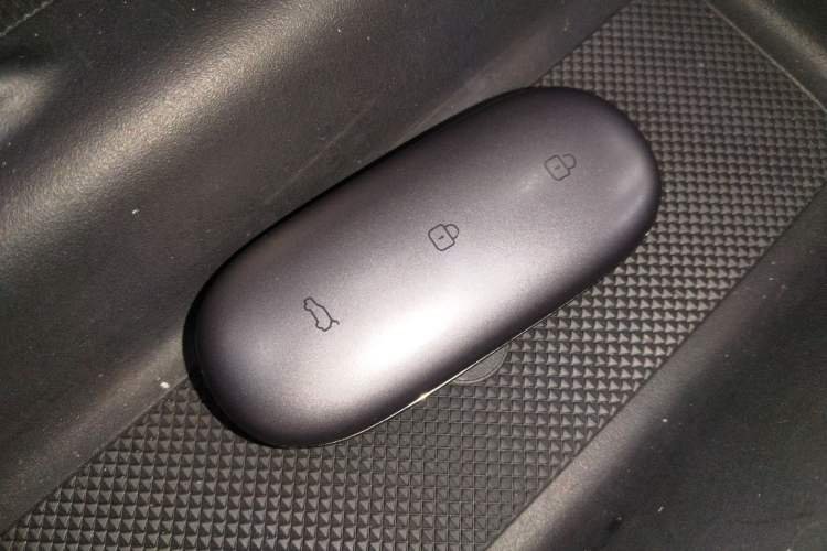 Used Li Auto L8 2023 Pro Model
