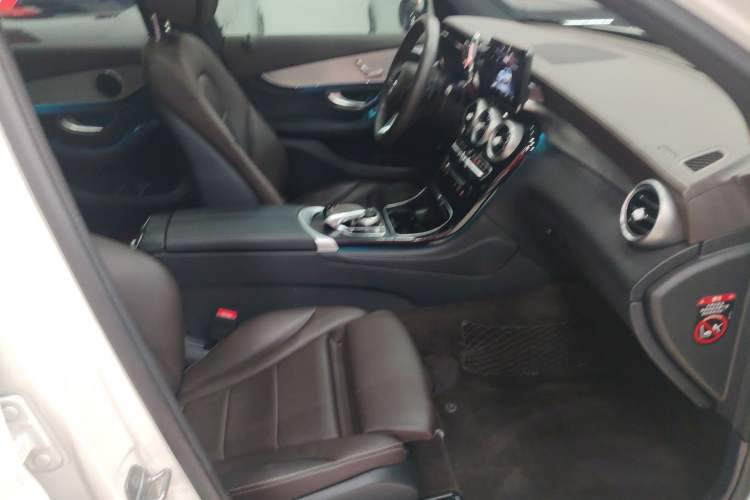 Used Mercedes-Benz GLC 2019 GLC 200 L 4MATIC
