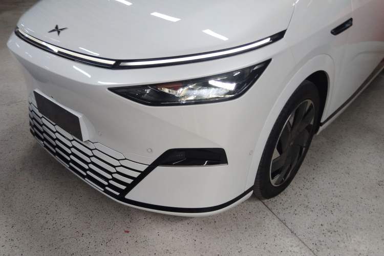 Used XPeng X9 2024 702 Ultra-Long Range Max