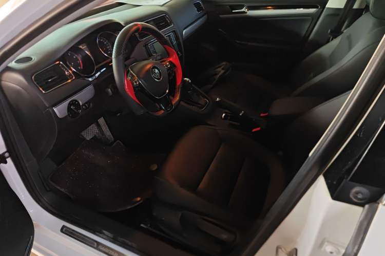 Used Volkswagen Sagitar 2018 1.6L Automatic Comfort Model