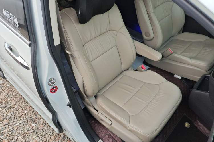 Used Honda Odyssey 2015 Revised 2.4L Luxury Edition