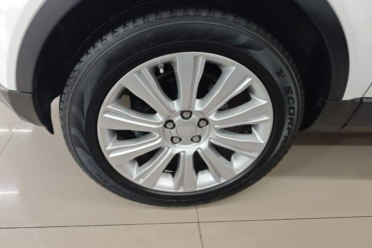 Used Land Rover Range Rover Evoque 2015 2.0T Five-Door Zhiyao Edition
