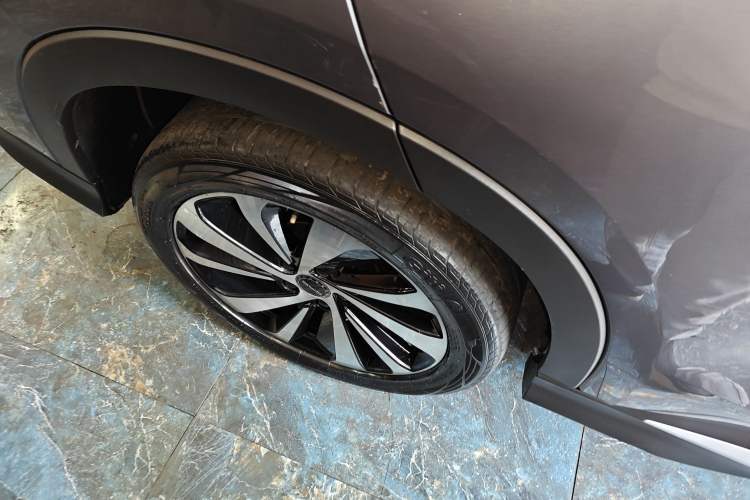 Used BYD Song PLUS New Energy 2023 Champion Edition EV 520KM Prestige Model