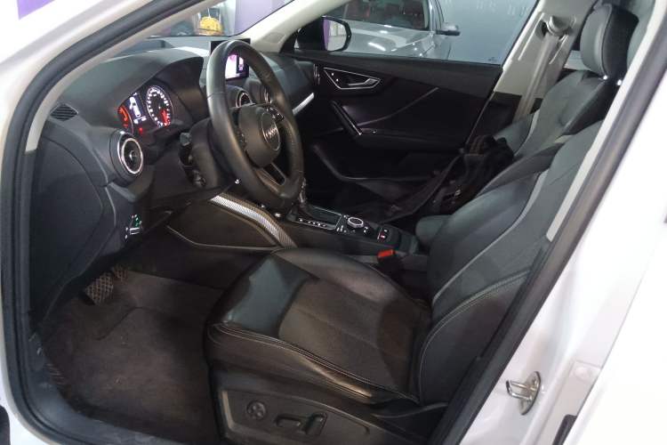 Used Audi Q2L 2020 35 TFSI Fashion Dynamic Model
