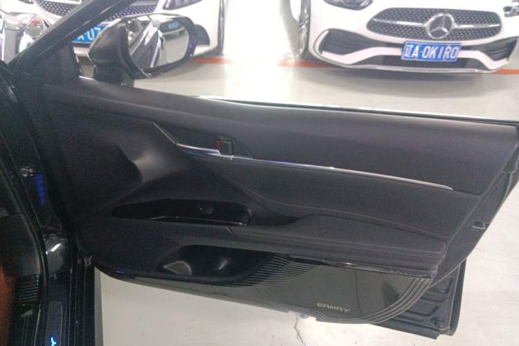 Used Toyota Camry 2021 2.5G Luxury Edition
