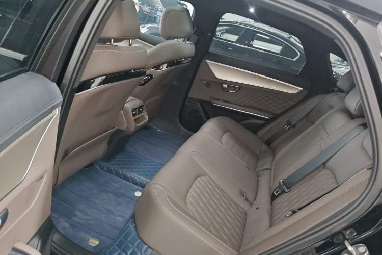 Used BYD Han 2023 EV Champion Edition 605KM Front-Drive Premium Model
